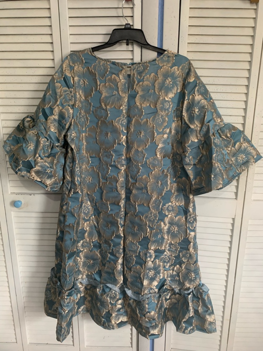 Gorgeous Teal Blue Moo Moo House Dress Embossed With Rose Gold Flowers Ruffled - Picture 3 of 6